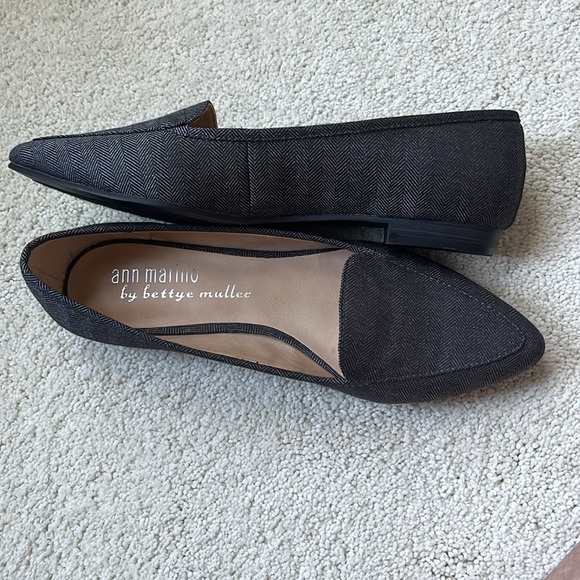 NWOT Ann Merino by Bettye Muller Loafer - Picture 3 of 9